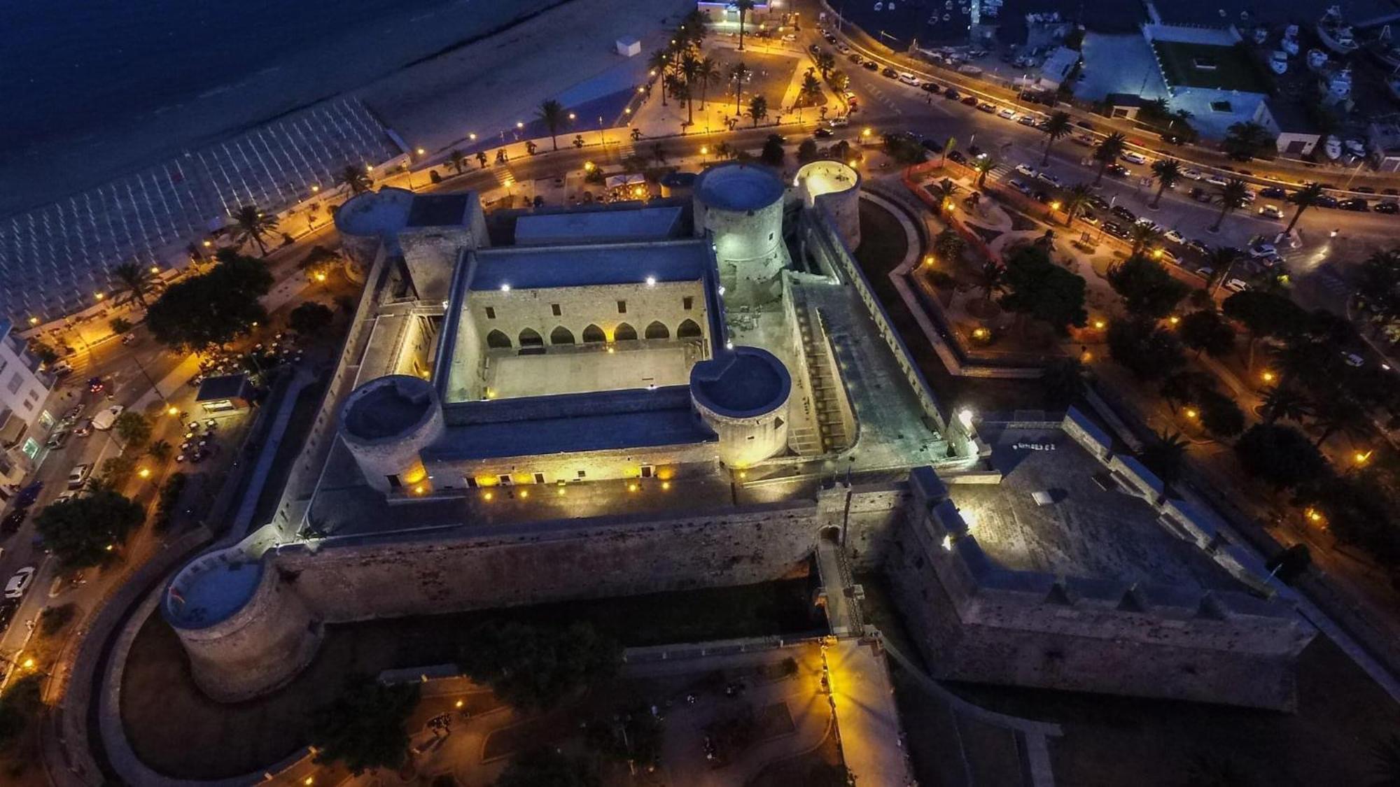 Ca Del Centro Aparthotel Manfredonia Eksteriør bilde